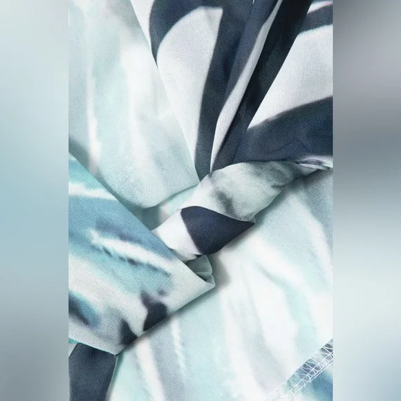 Printed Lantern Sleeve Twist Hem Shirt And Asymmetric Fringe Skirt Set NWT | L - Picture 6 of 10